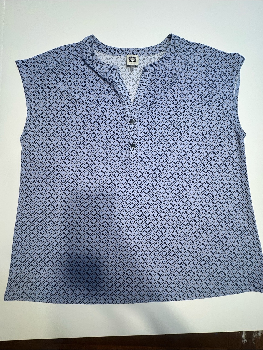 Anne Klein Blue Printed Cap-Sleeve Split-Neck Top